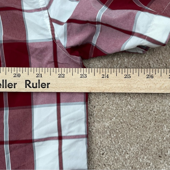 Patagonia Shirt Large Burgundy Button Up Plaid Short Sleeve Preppy Outdoor Men - Picture 11 of 16